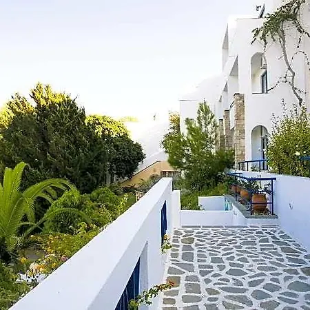 Ekaterini 3*